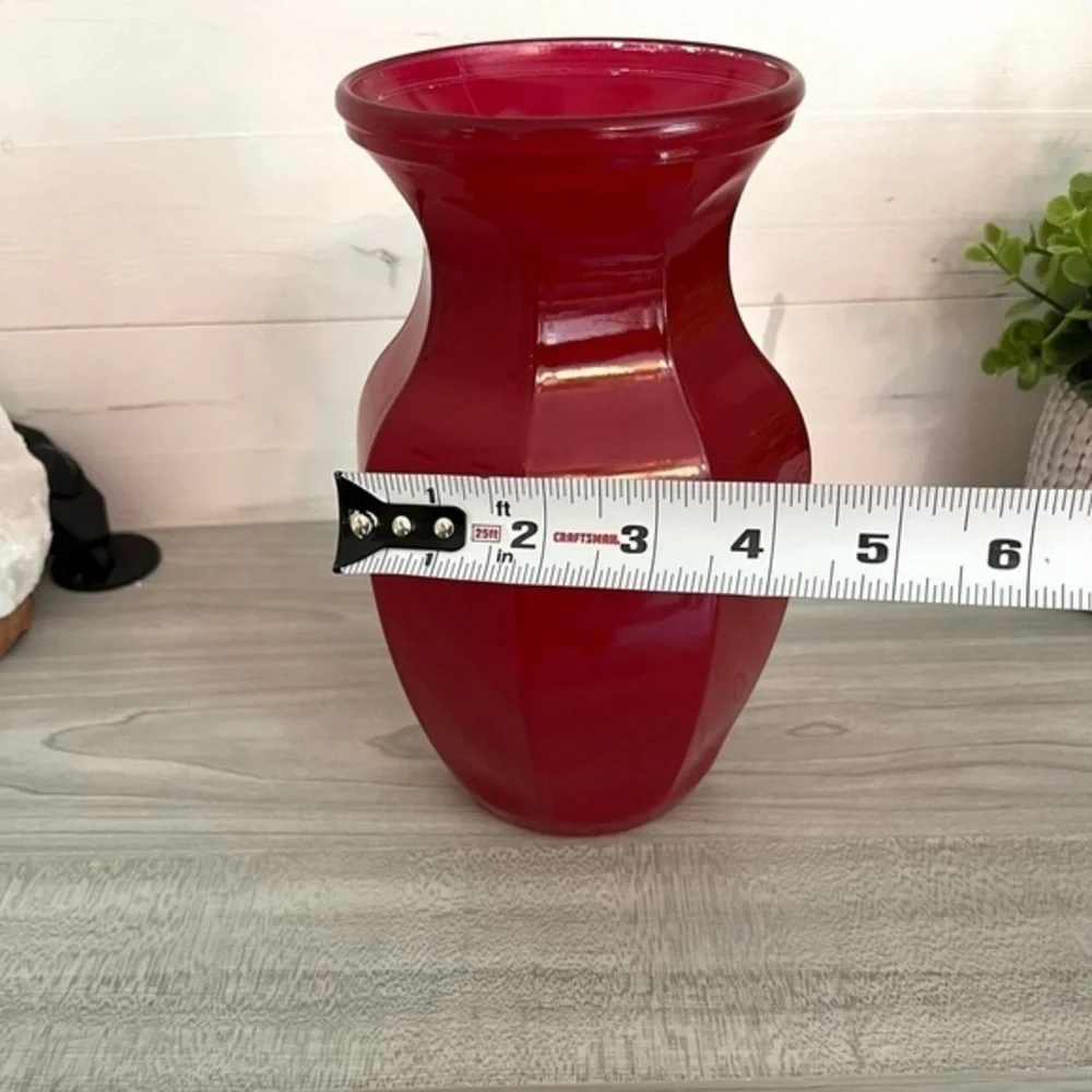 Vintage Garcia Glass Group GGG 2999 Octagon Shaped Red Vase Octagon 8" Flute - Picture 7 of 14